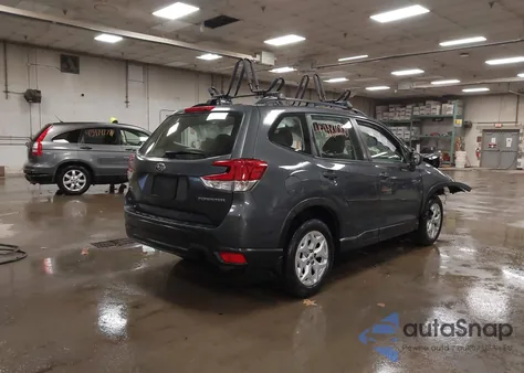 2021 Subaru Forester z USA, uszkodzony, nr VIN JF2SKADC3MH576722